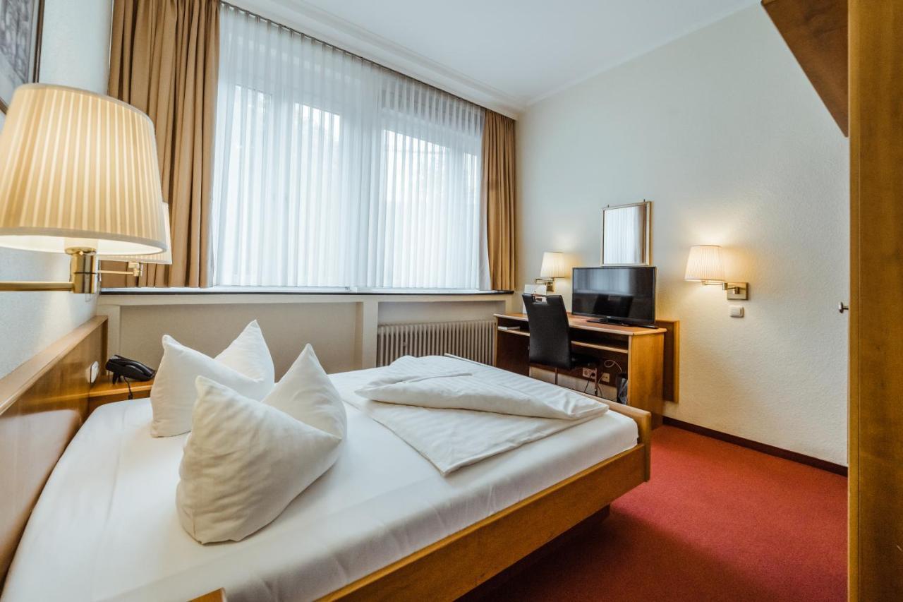 Hotel Am Marschiertor Аахен Екстериор снимка